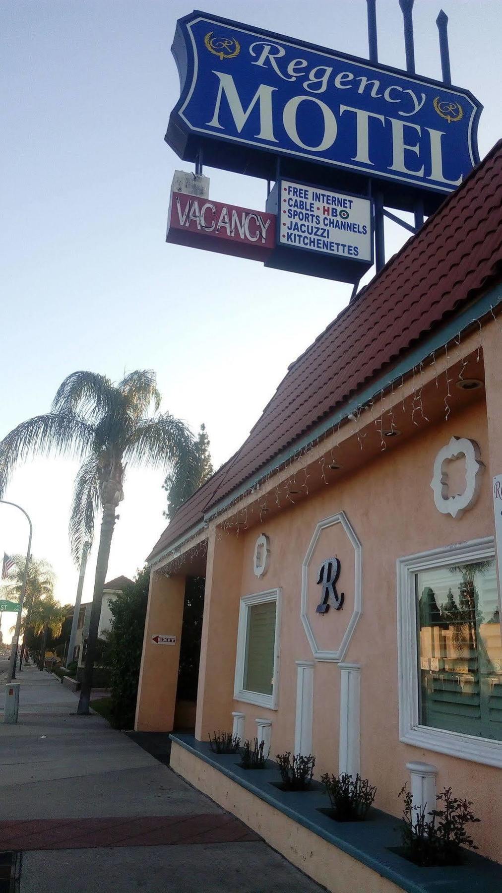 Regency Motel Brea Exterior photo